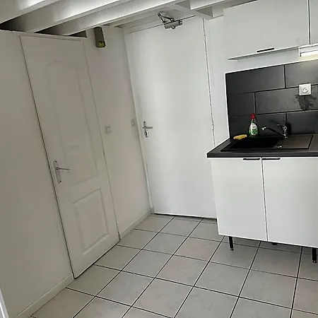 Kapszulahotel Les Balconnets Ap3 Centre *