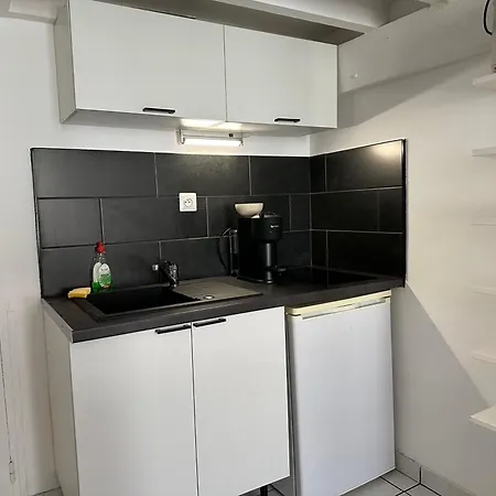 Capsule hotel Les Balconnets Ap3 Centre Nice